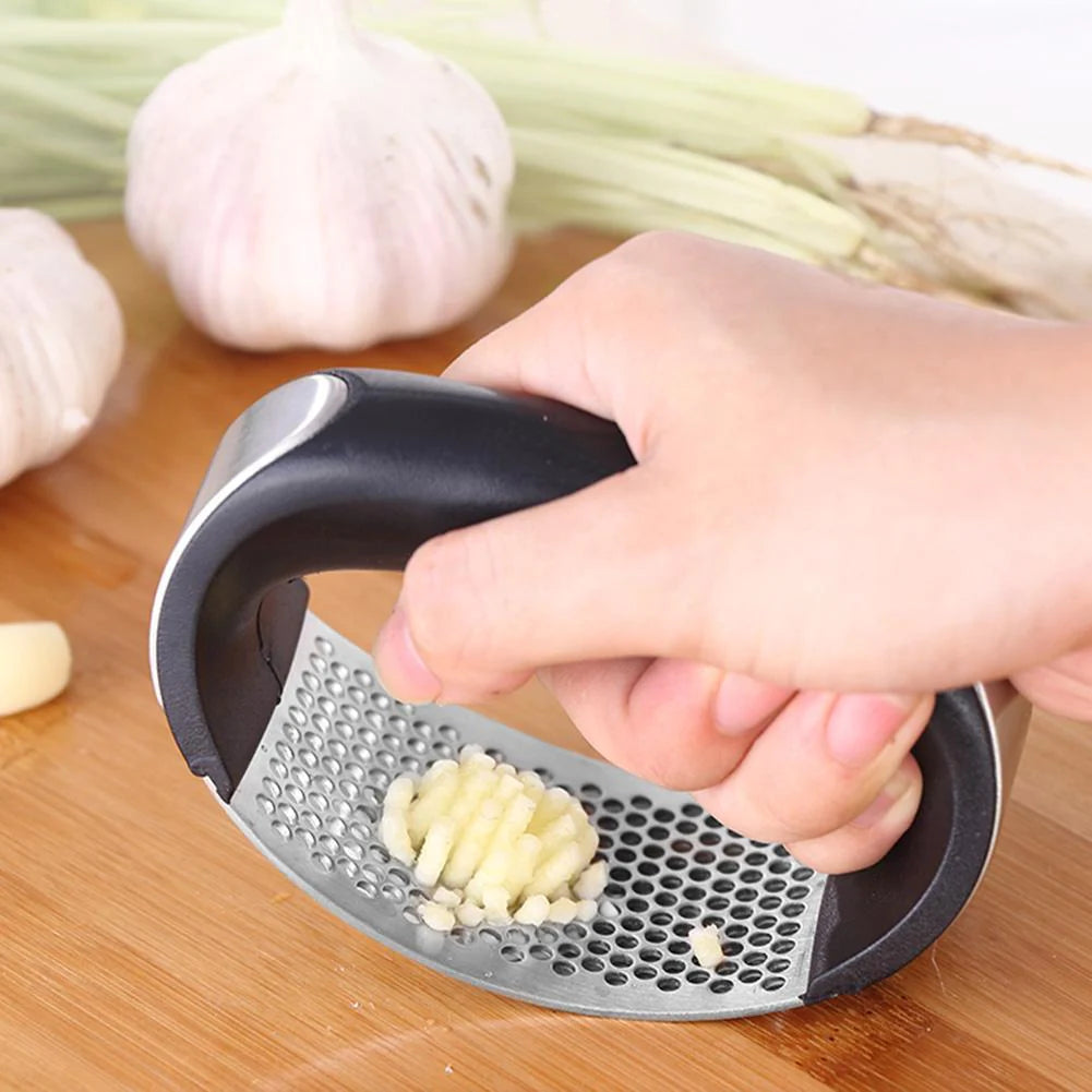 Stainless Steel Manual Garlic Press – Easy Garlic Crusher