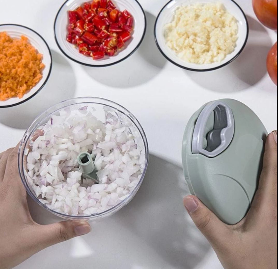 Manual Garlic Chopper Mincer – Pull String Vegetable Cutter